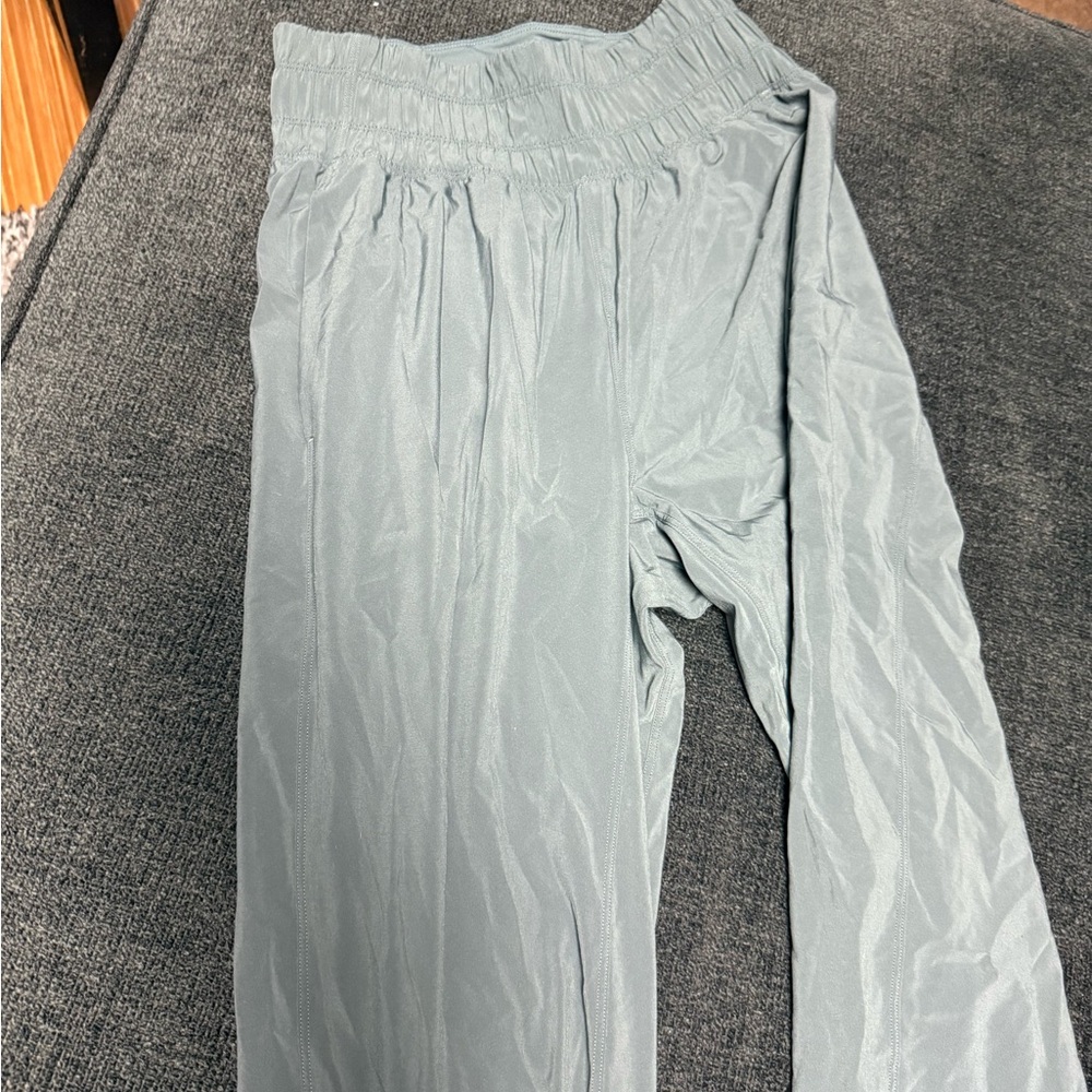Lululemon joggers